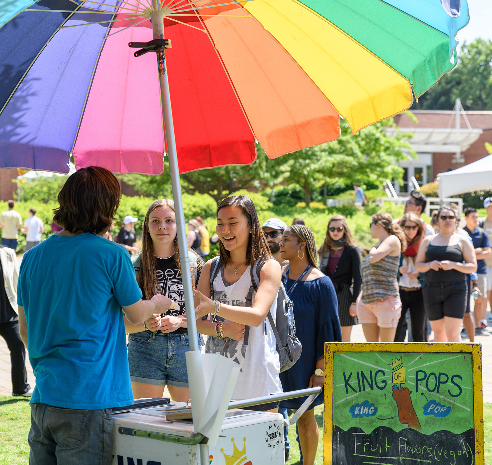 students get free king of pops