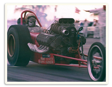 photo of Sneaky Pete Robinson drag racing