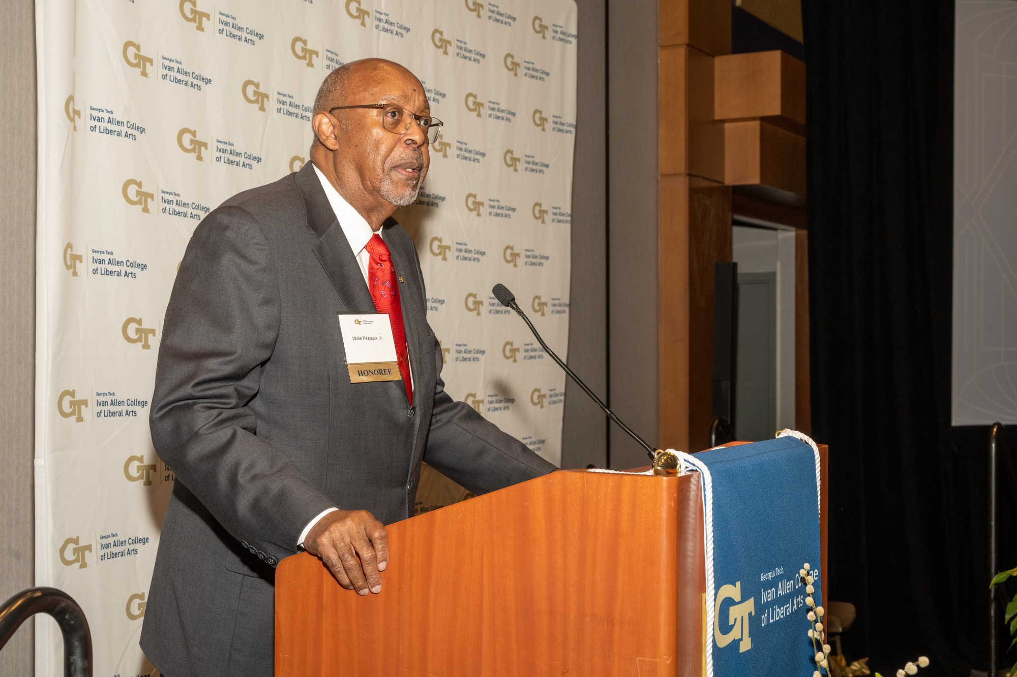 willie pearson