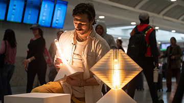 sam thurman airport lamps