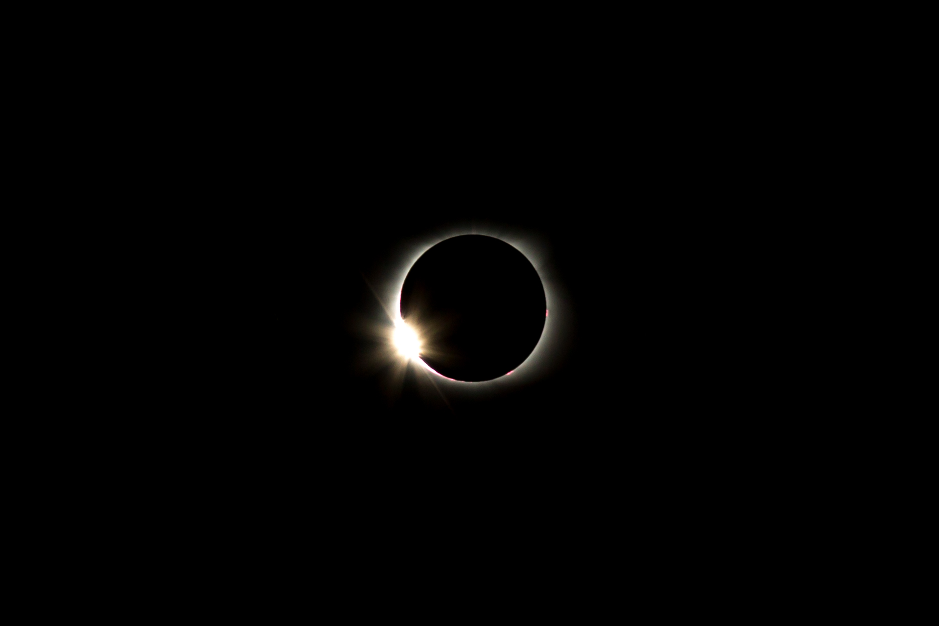 The Diamond Ring effect from Clayton, Georgia (Photo: Zonglin "Jack" Li, civil engineering student)