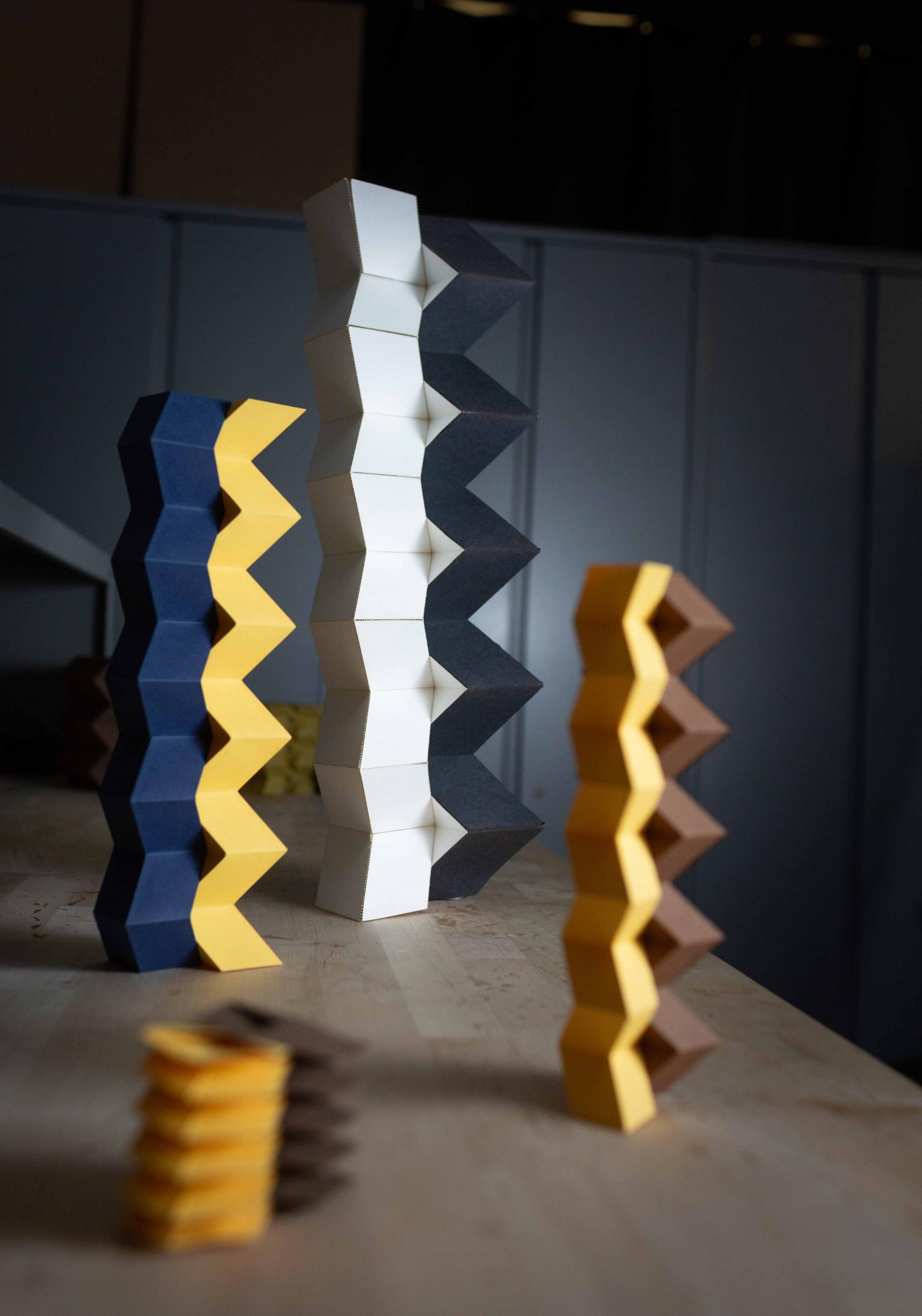 Scaling of zipper tubes, which are the basic geometric elements of the zipper metamaterial. (Credit: Allison Carter, Georgia Tech)
