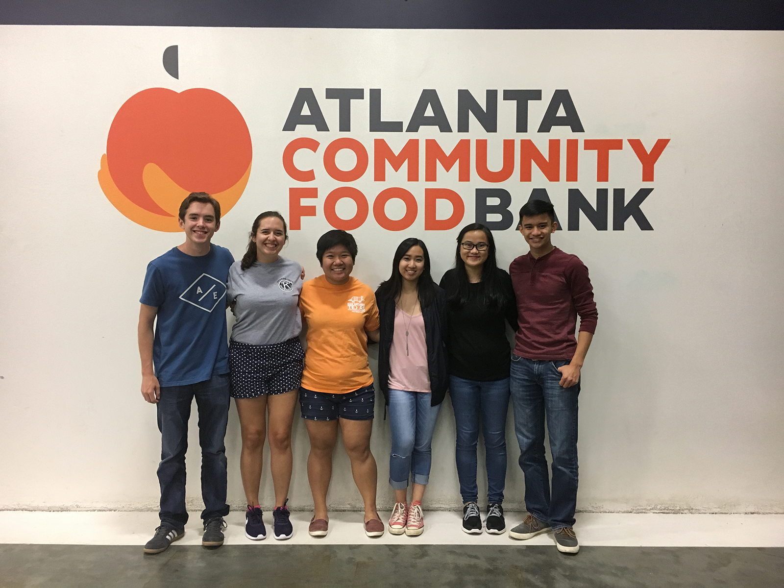 Circle K Volunteers at the Atlanta Community Food Bank