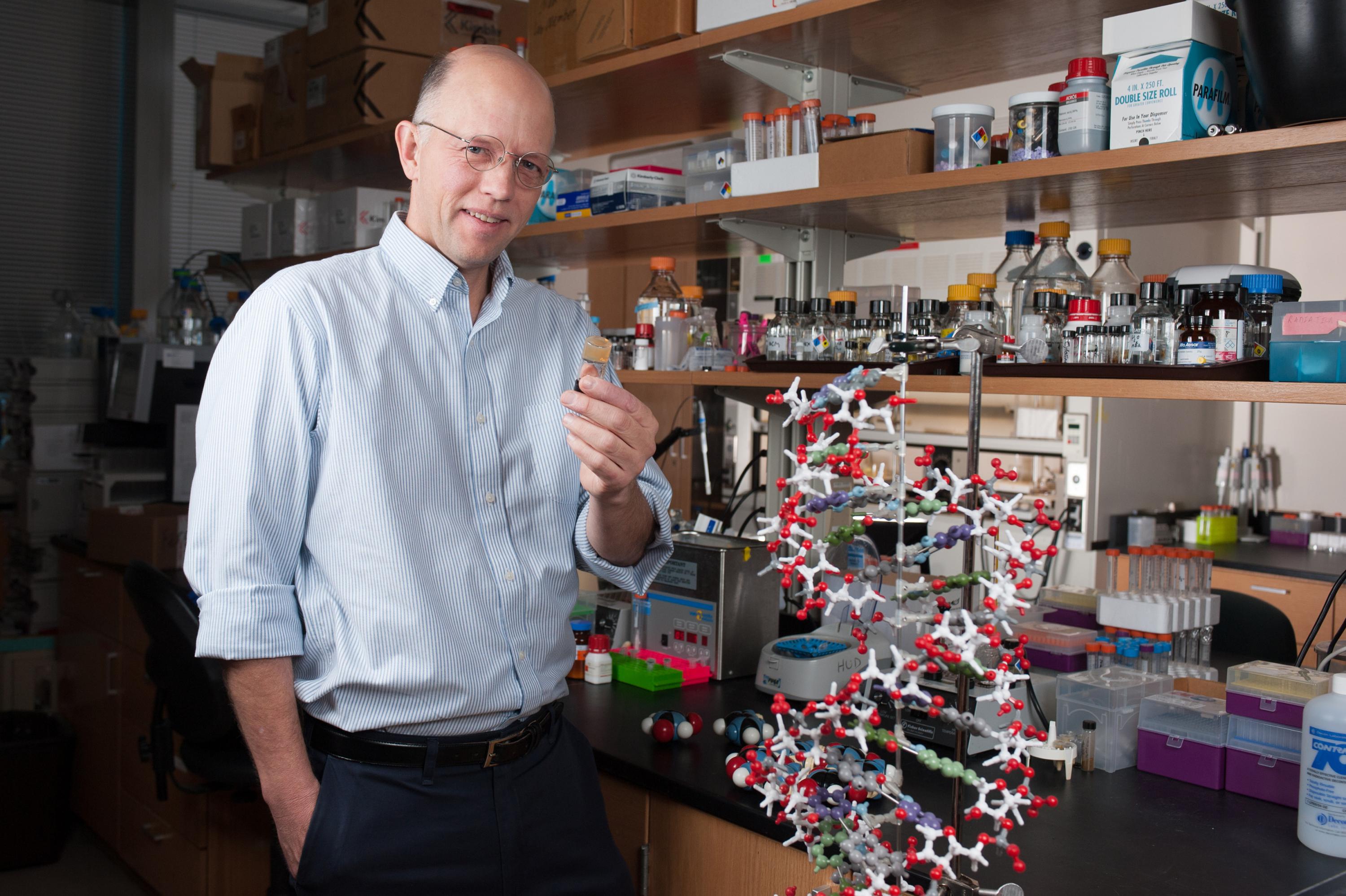 Nicolas Hud, director of the NSF-NASA Center for Chemical Evolution at the Georgia Institute of Technology. Hud was a panelist at a press briefing “Asteroids for Research, Discovery, and Commerce” at the 2018 annual meeting of the American Association for the Advancement of Science (AAAS). (Credit: Fitrah Hamid, Georgia Tech)