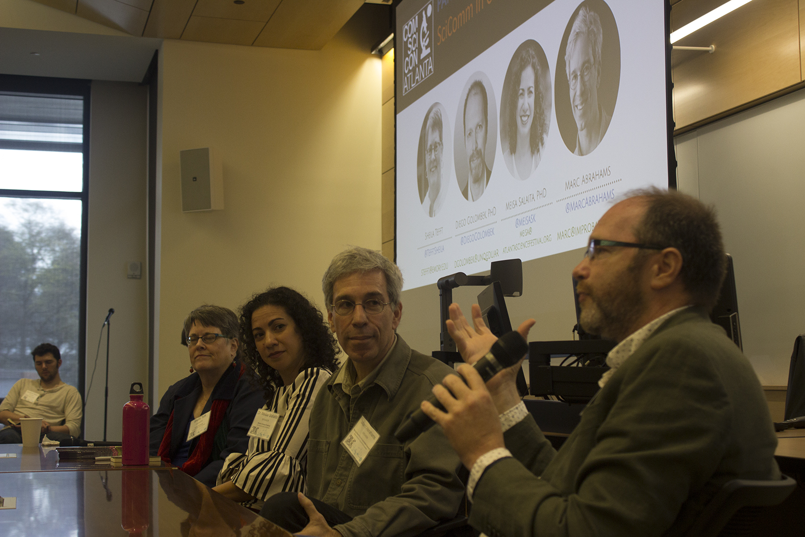 Panelists engaged in a discussion regarding creative platforms for science communication (pictured from left to right: Sheila Tefft, Dr. Meisa Salaita, Marc Abrahams, and Dr. Diego Golombek)

Photos by Anzar Abbas and Carleen Sabusap