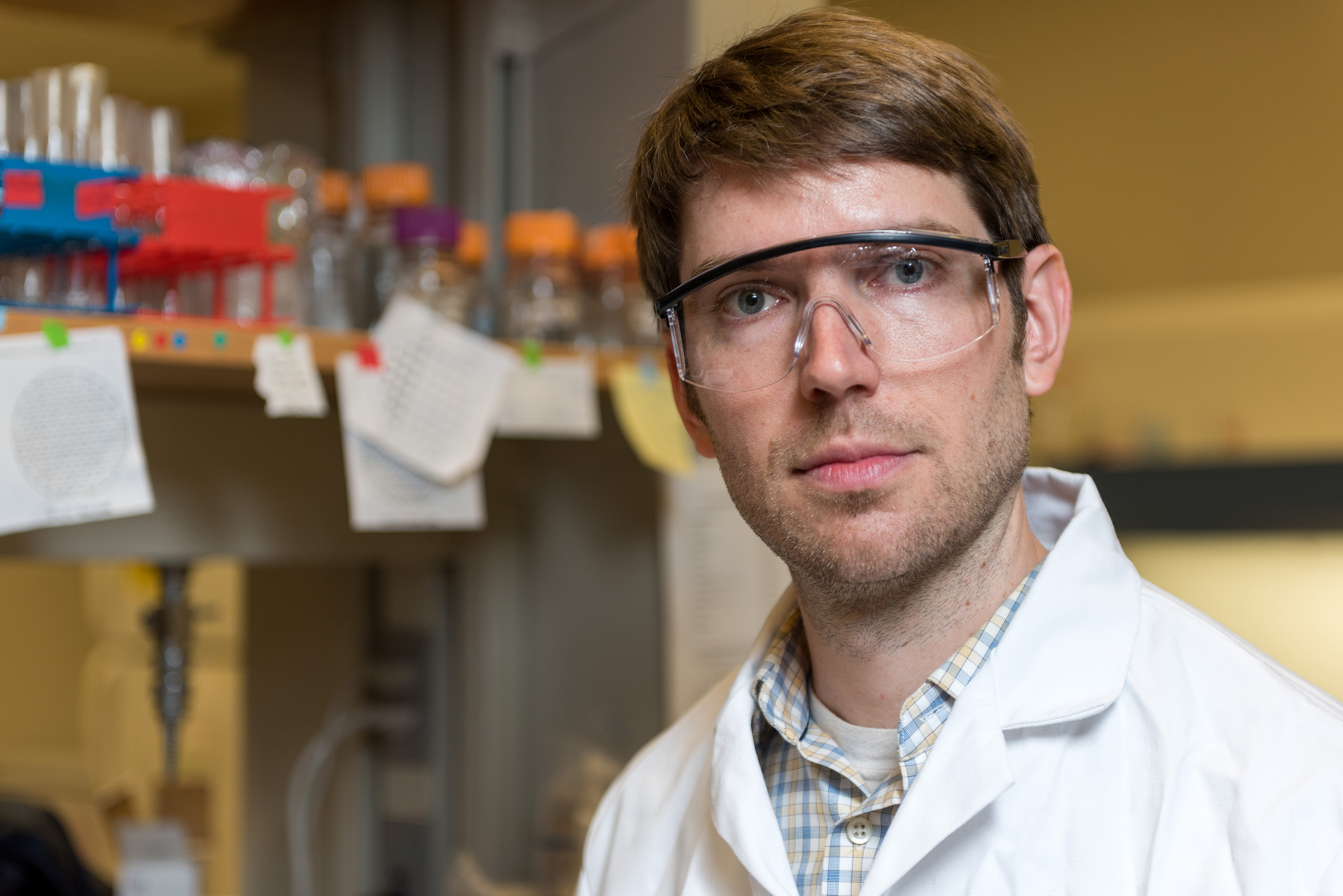 Will Ratcliff, an assistant professor in Georgia Tech's School of Biology, has been named to Popular Science's annual list of up-and-coming scientists, "The Brilliant 10."Credit: Rob Felt
