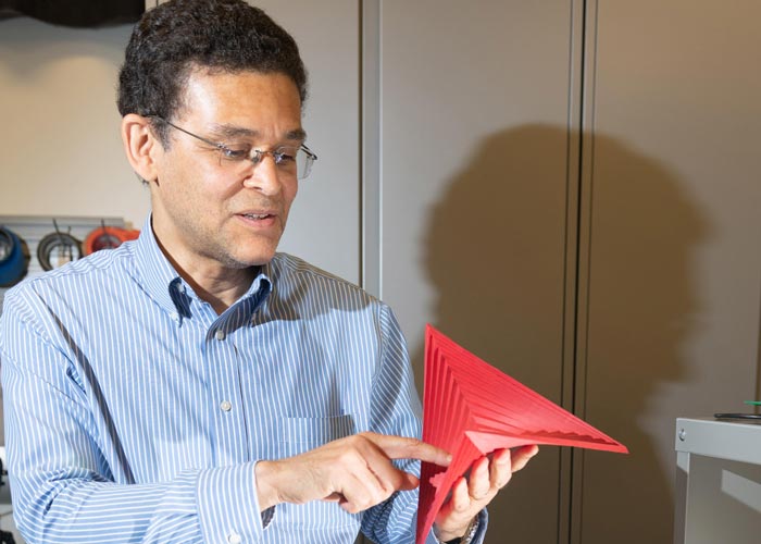 Glaucio Paulino with complex red origami sample