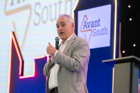 President Cabrera at Avant South
