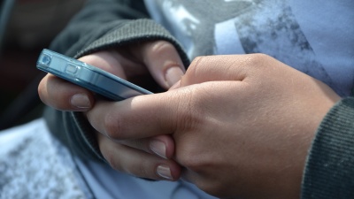 Hands with cellphone