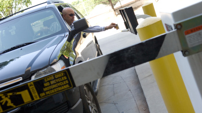 parking-gate.jpg