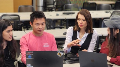 The College of Lifetime Learning's Meryem Yilmaz Soylu, an AI researcher, is pictured teaching her VIP course.