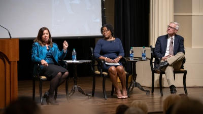 At the Academy of Medicine, panelists (L-R) Sonia Alvarez-Robinson, Aisha Oliver-Staley, and Steve Salbu discuss ethical leadership.