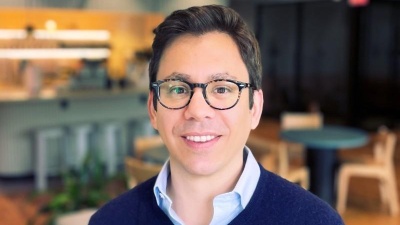 Edgar Garay is CEO and founder of Falcomm.
