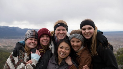 Spring Break 2016 – Students summit a hike during their free day in Taos, New Mexico, during an Alternative Service Break trip 
