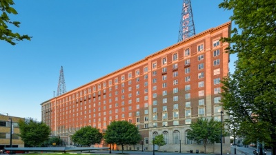 The Georgia Tech Foundation has reached an agreement to purchase the historic Biltmore on West Peachtree Street from an affiliate of Novare Group, officials announced June 13. 