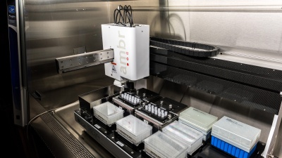 This small-scale bioreactor is the model for how cell manufacturing exists on the industrial scale. (Credit: Rob Felt, Georgia Tech)