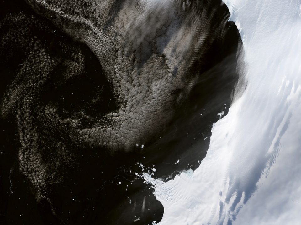 March 2, 2015: Image taken by the Operational Land Imager onboard Landsat 8. (NASA Earth Observatory) 