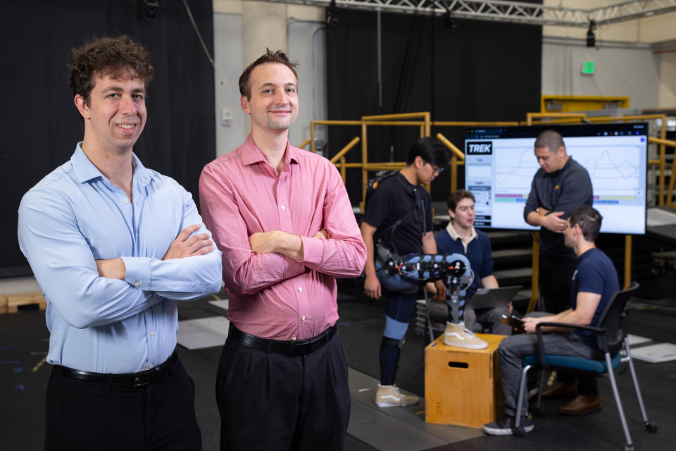Matthew-Gombolay-Aaron-Young-AI-exoskeleton-control-0337-h.jpg