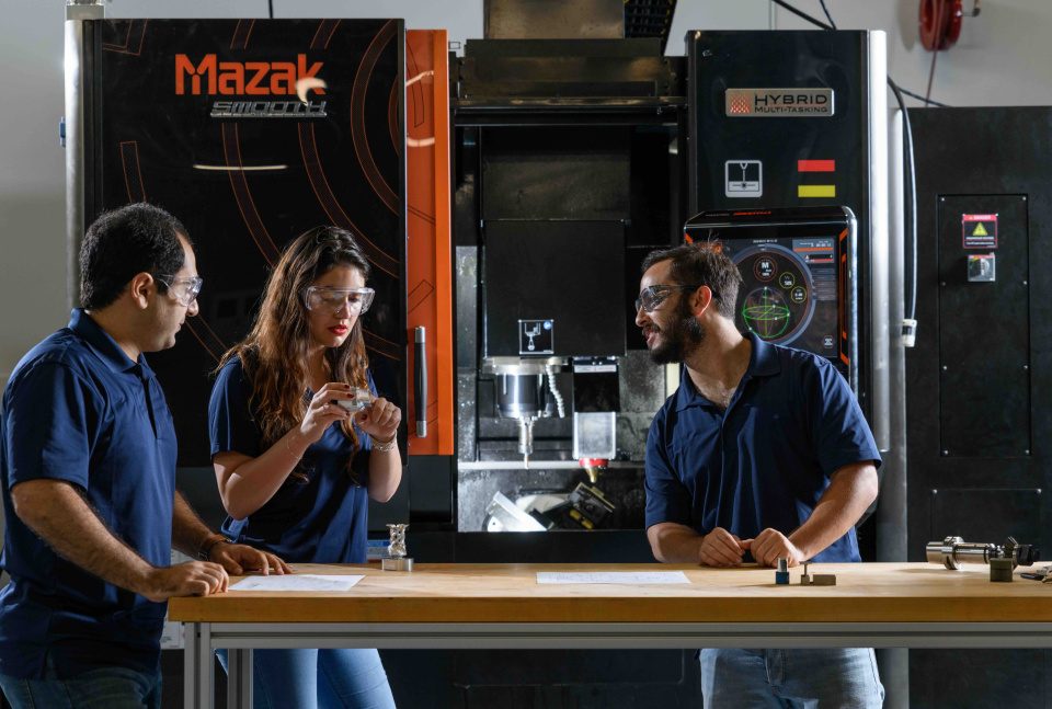 mazak-machine-people.jpg