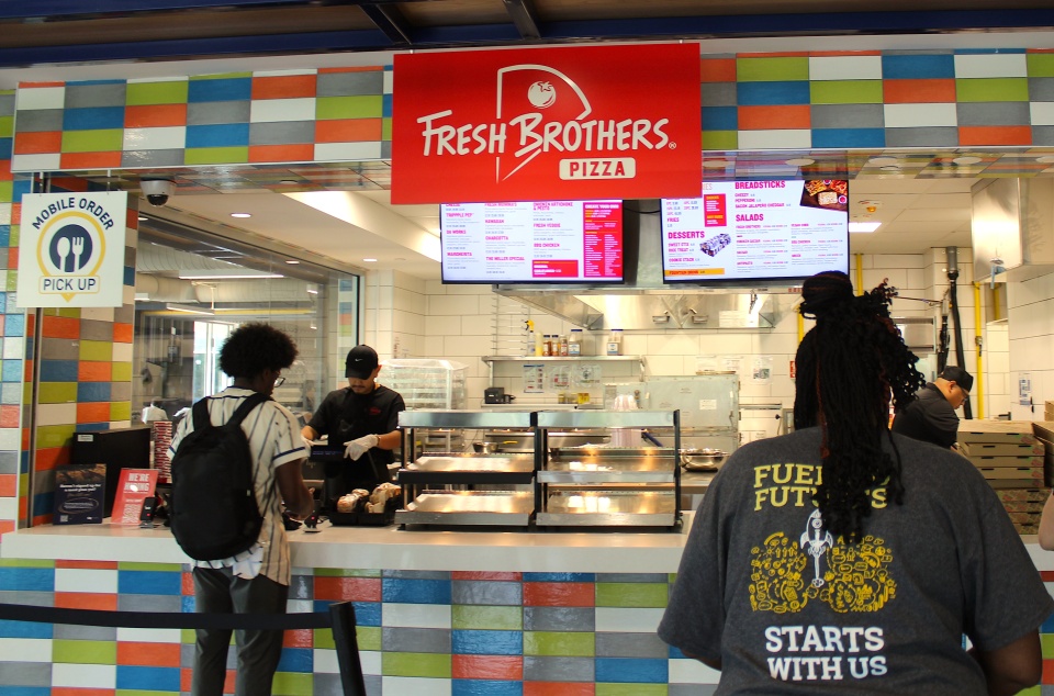 Fresh Brothers Pizza 
